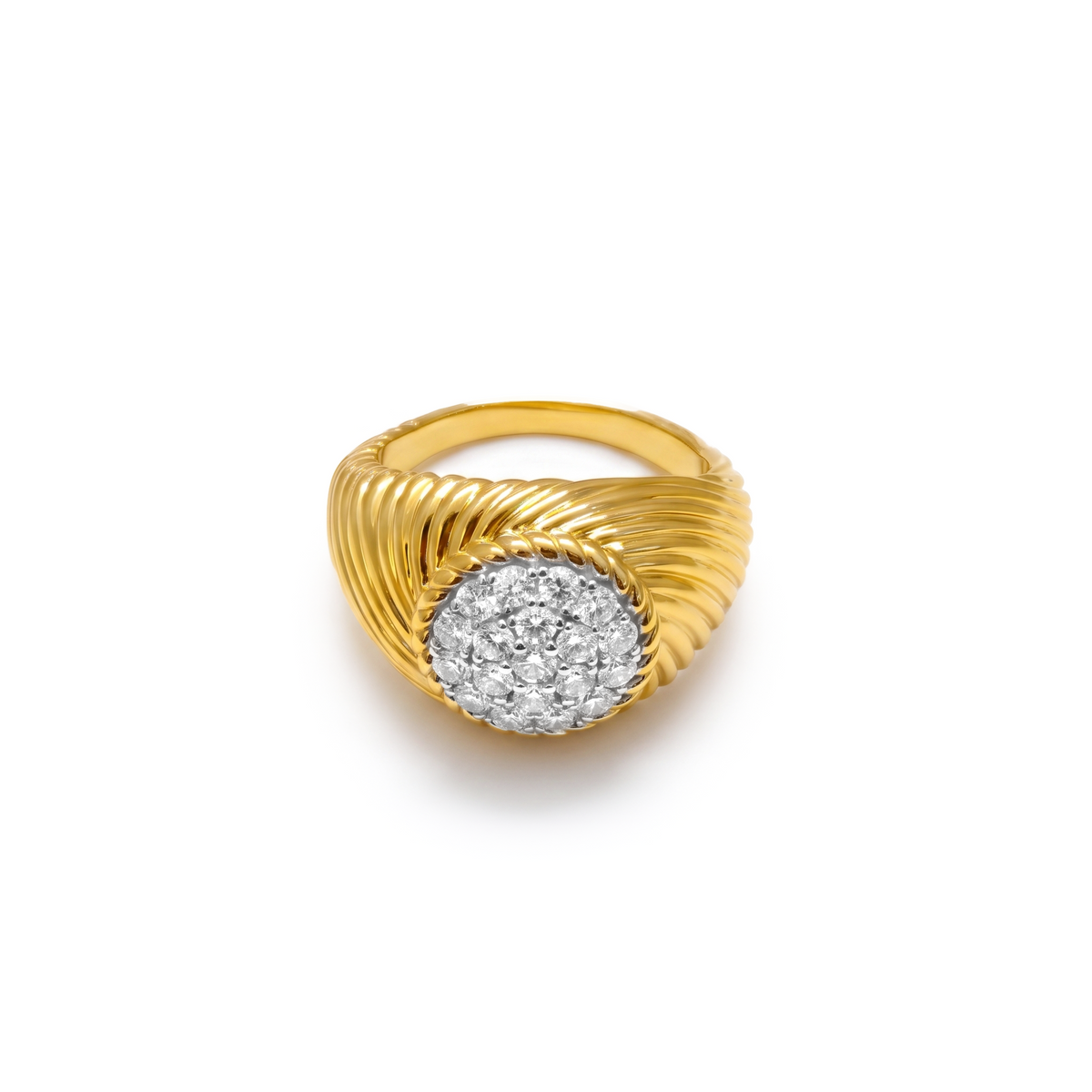 Diamond Pavé Ribbed Dome Cocktail Ring