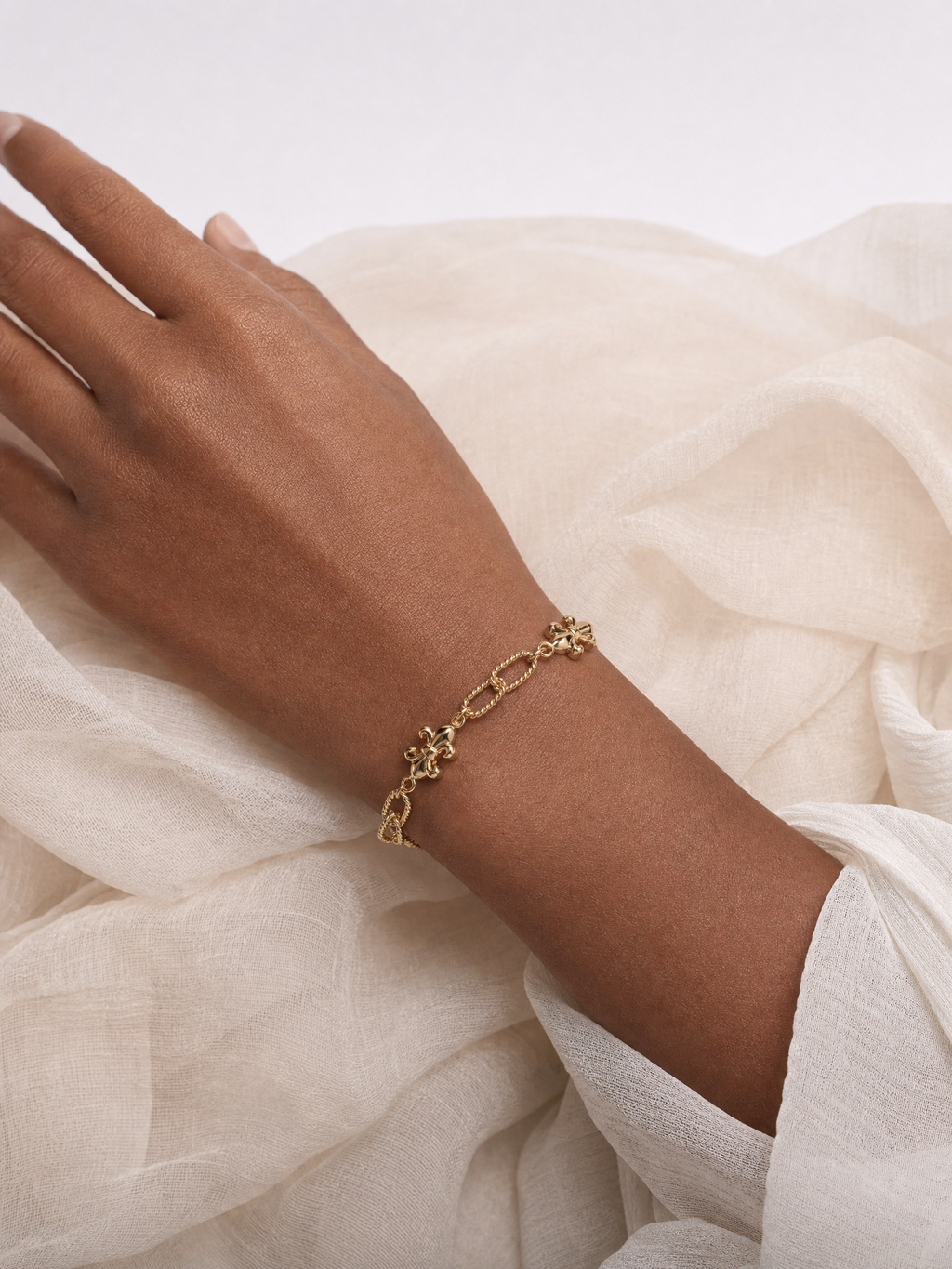 Rope Link Bow Chain Bracelet